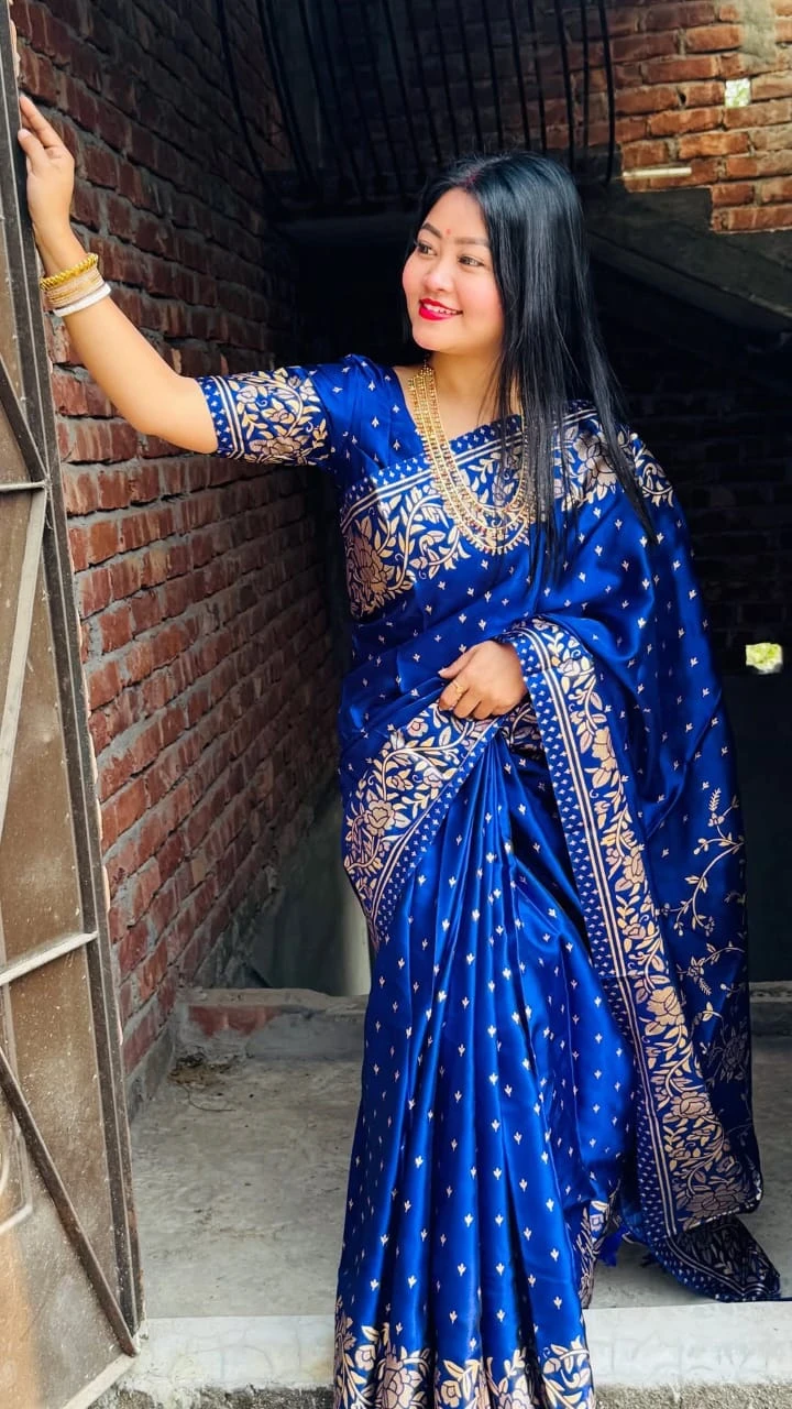 Japani Silk Skin Print Sharee with Blouse Piece