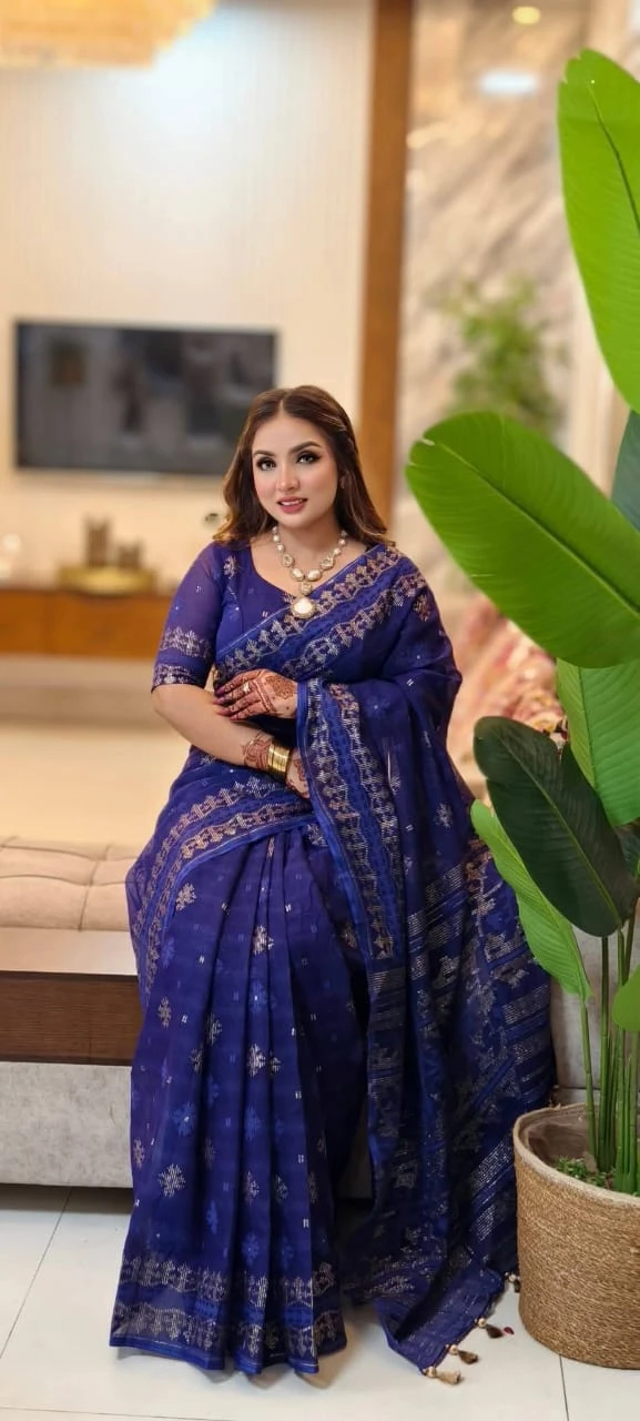 Half silk screen print saree with blause pcs