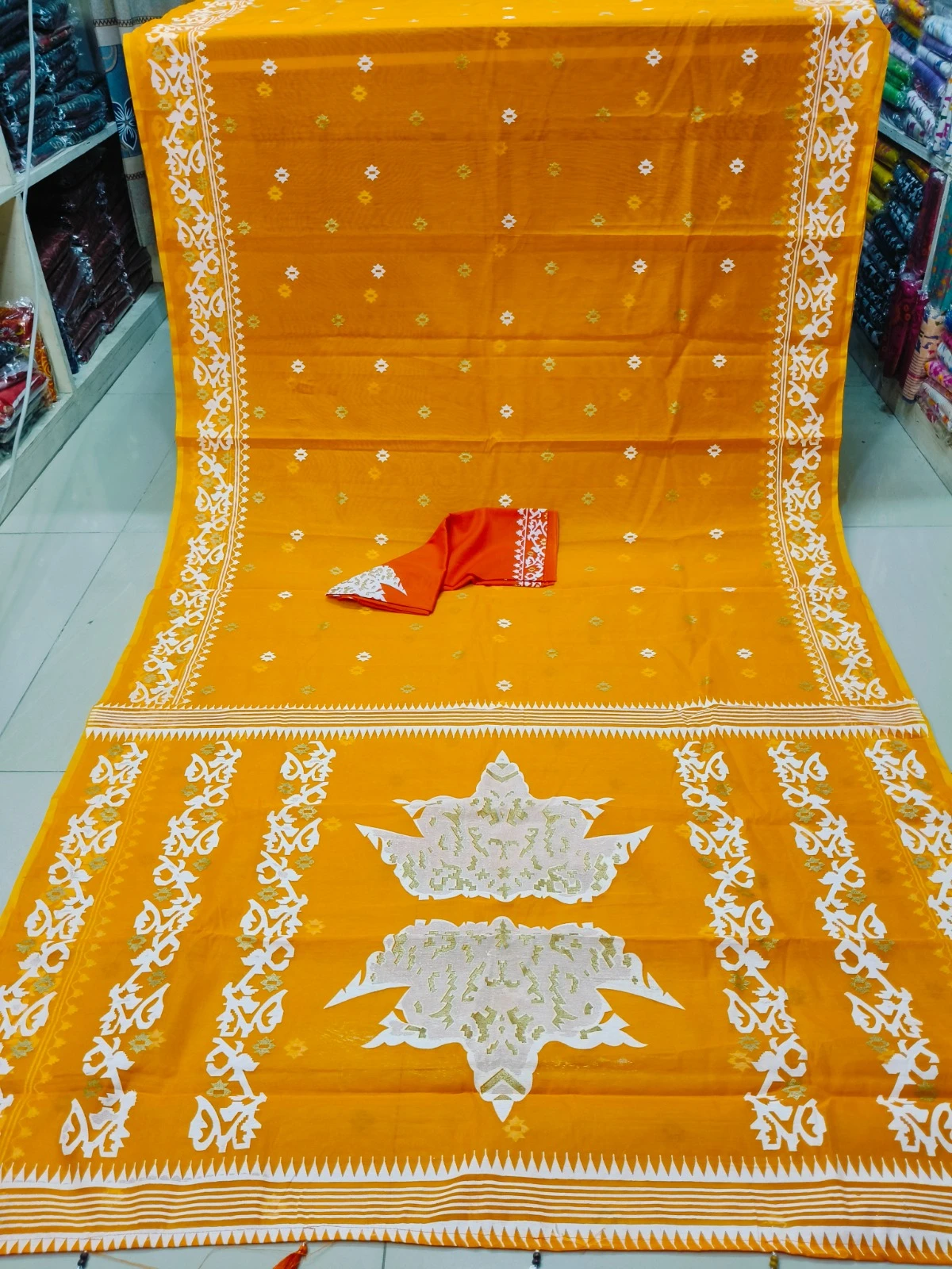 Half Silk Sharee with Blouse Piece