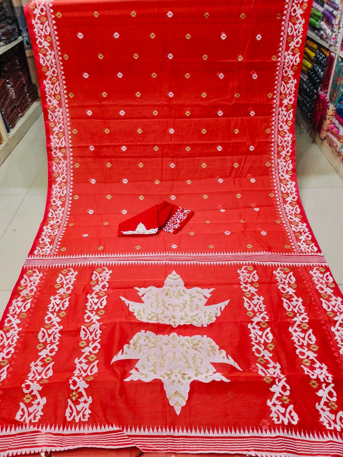 Half Silk Sharee with Blouse Piece