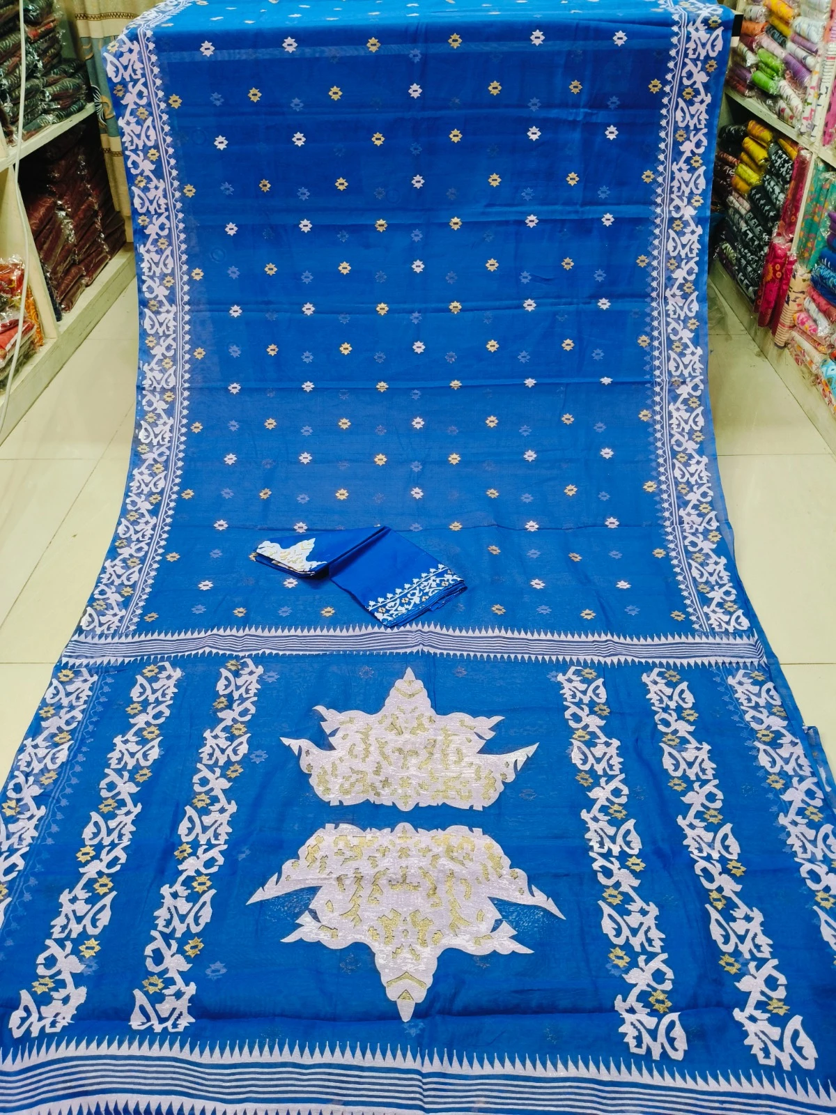 Half Silk Sharee with Blouse Piece